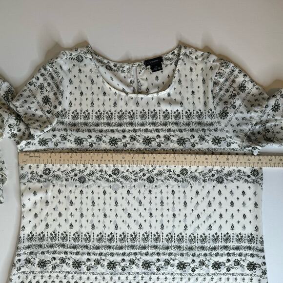 Cocomo Womens Tiered Sleeve Floral Blouse in Cream and Green Sz XL | Lightweight - Picture 9 of 9